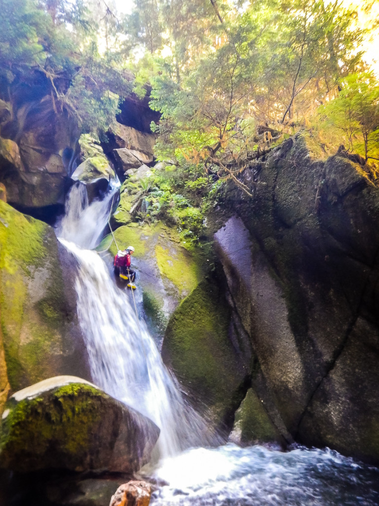 Spring on the 8th and last rappel!