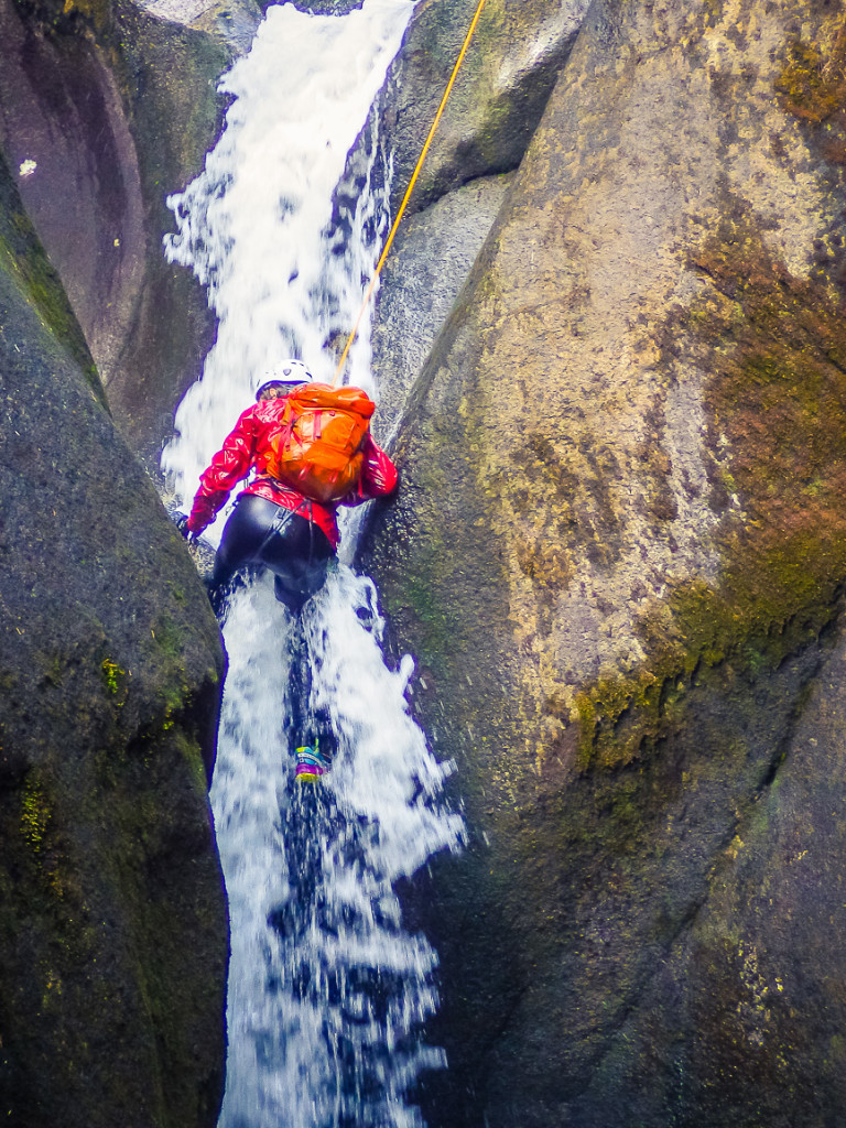 Spring tackling the last stage of rappel 4