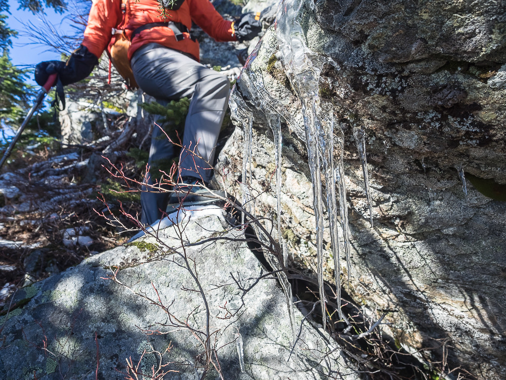 Scrambling the fun route to the summit.