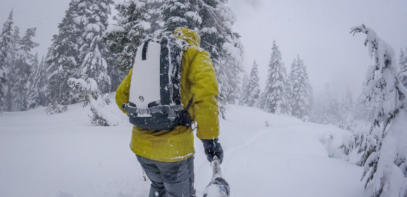 Mountain Hardwear SnoJo 20 Backpack Review