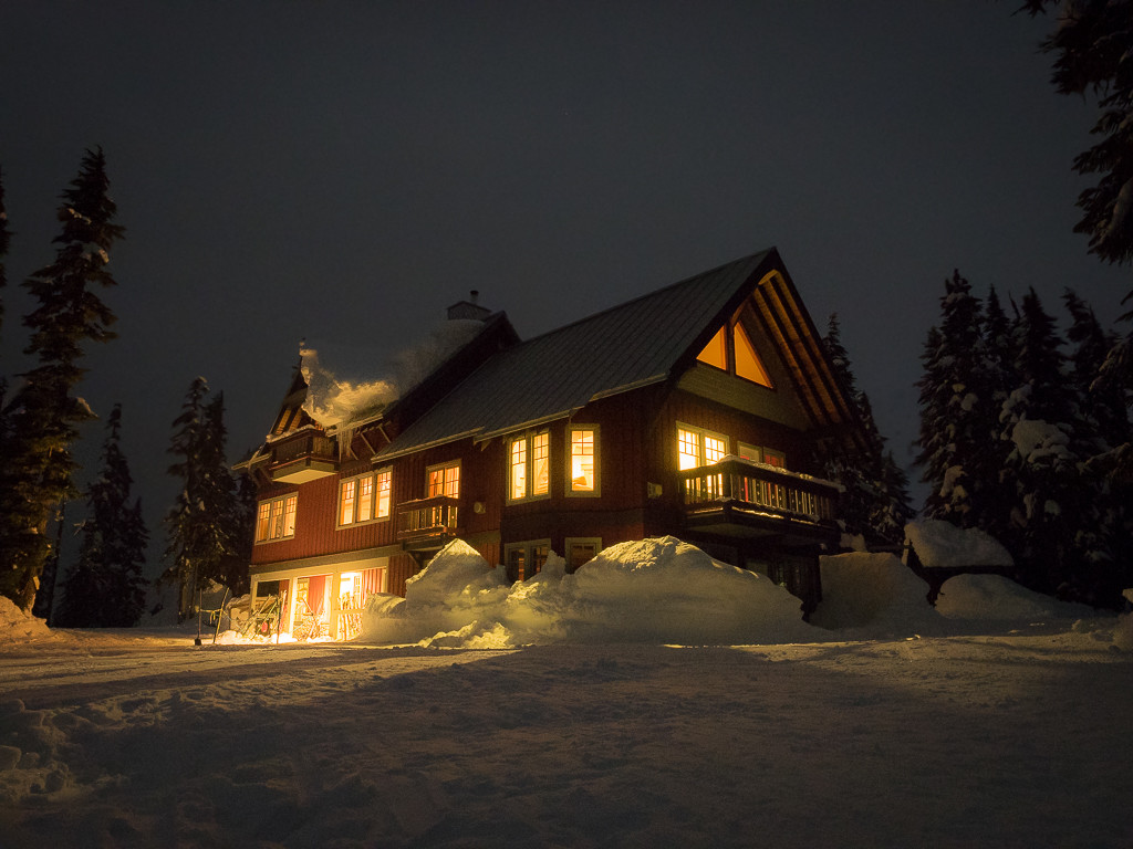 The Journeyman Lodge at night.